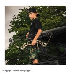 Hoyt Kobalt Youth Bow Package (Solid Colors) -Shooting Series 1032665 life1